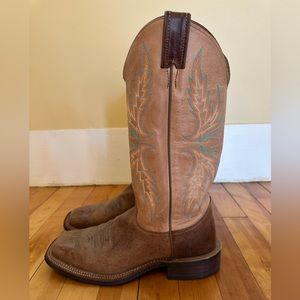 Justin Cowboy Boots- Women’s Size 8.5